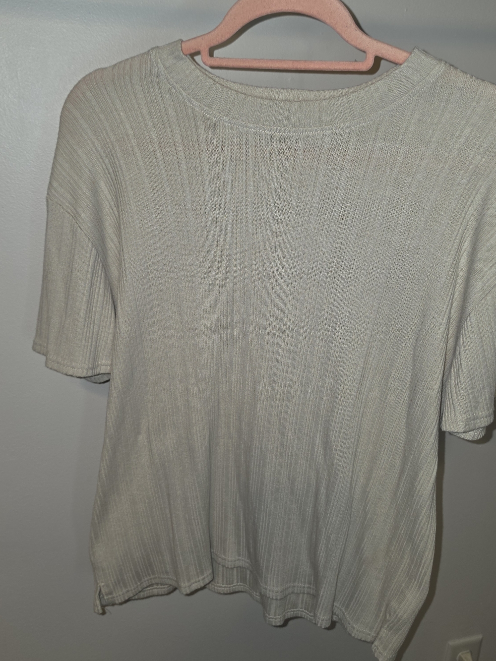 The Southern Shirt Company Ribbed Short Sleeve Crewneck — Sage Green